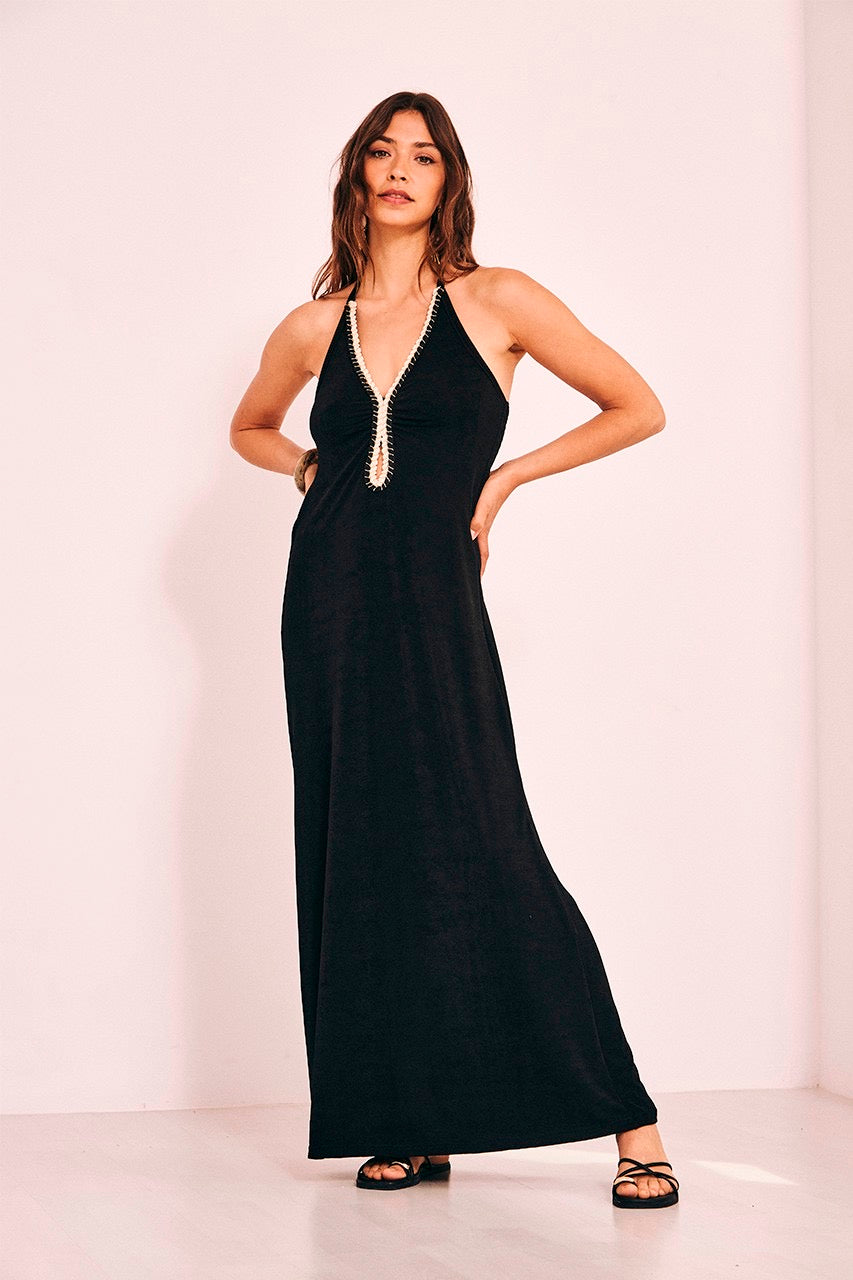 NEKANE
BLACK HALTERNECK DRESS

Ref. NI.DALAI-000013
