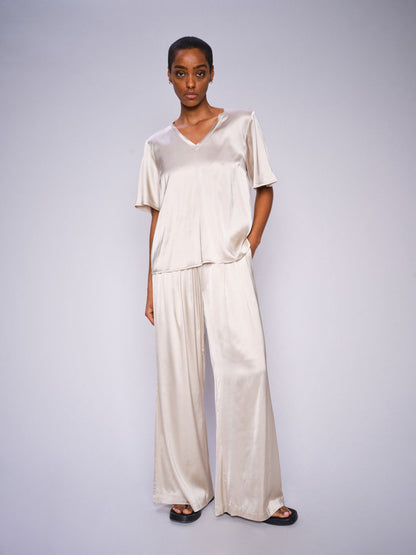 *MMEvie V-Neck Satin Blouse
Relaxed fit
