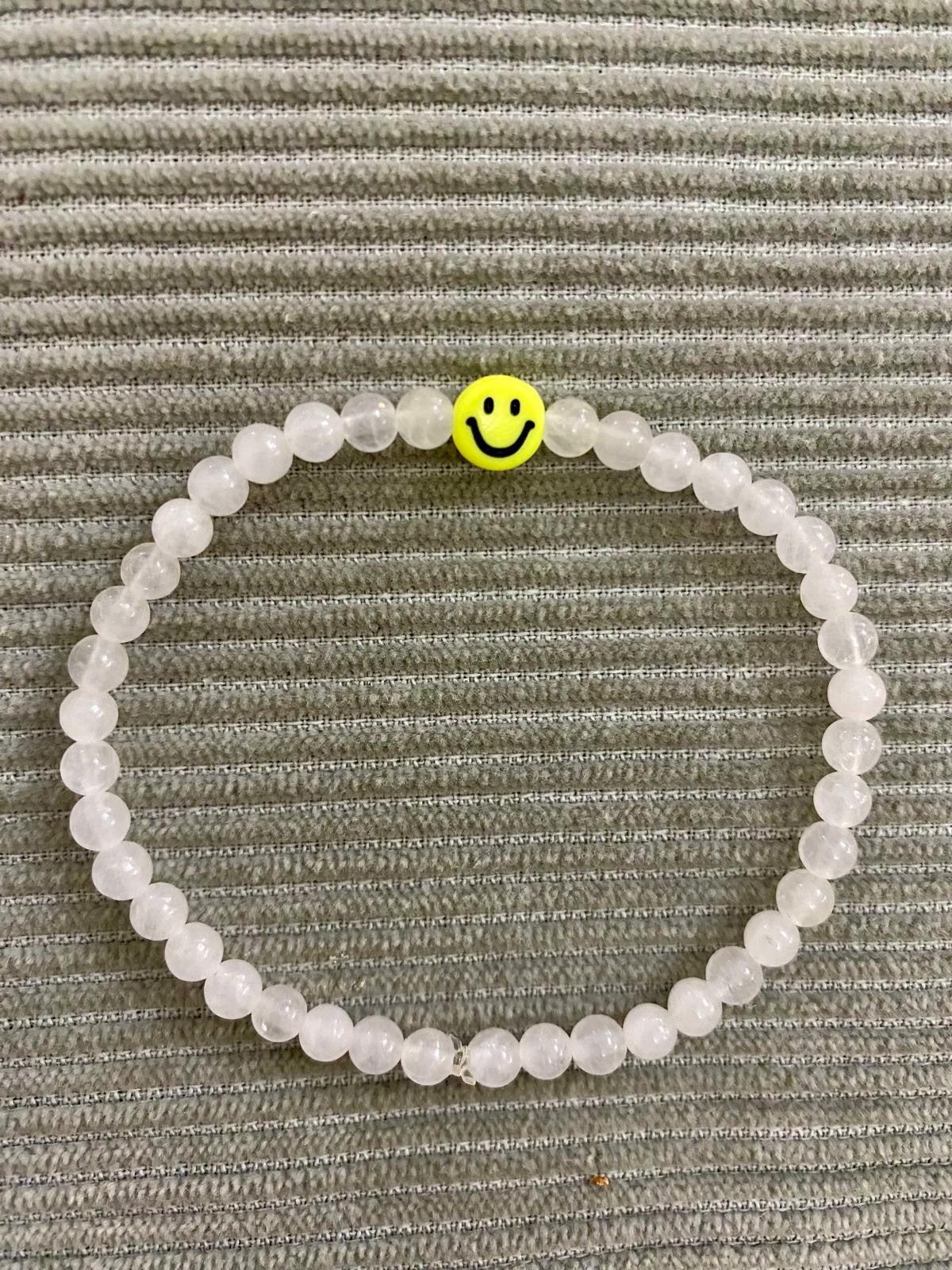PEACHY & WILD WHITE QUARTZ HAPPY DAYS BRACELET