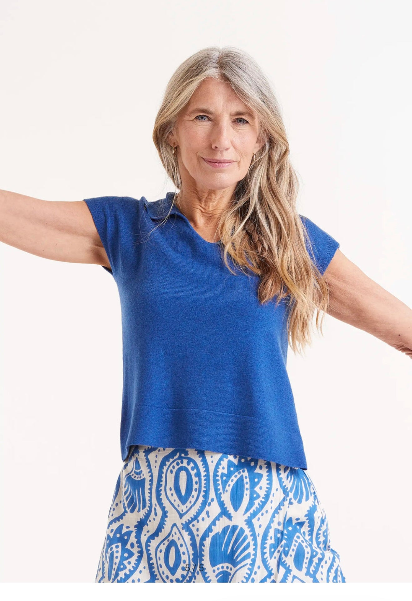 *COMPANIA FANTASTICA BLUE V-NECK KNITTED TOP 51C/10204