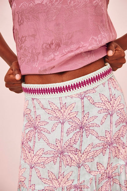 NEKANE
LONG PRINTED SKIRT WITH EMBROIDERY

Ref. CS.KAMAN-000027
