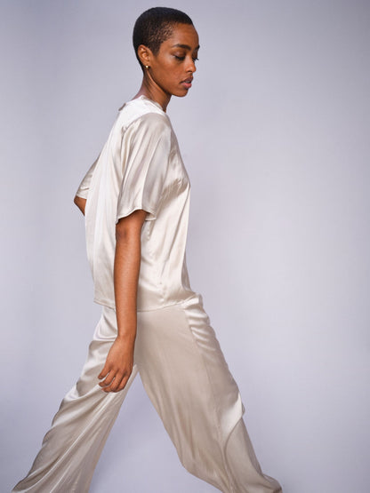 *MMEvie V-Neck Satin Blouse
Relaxed fit