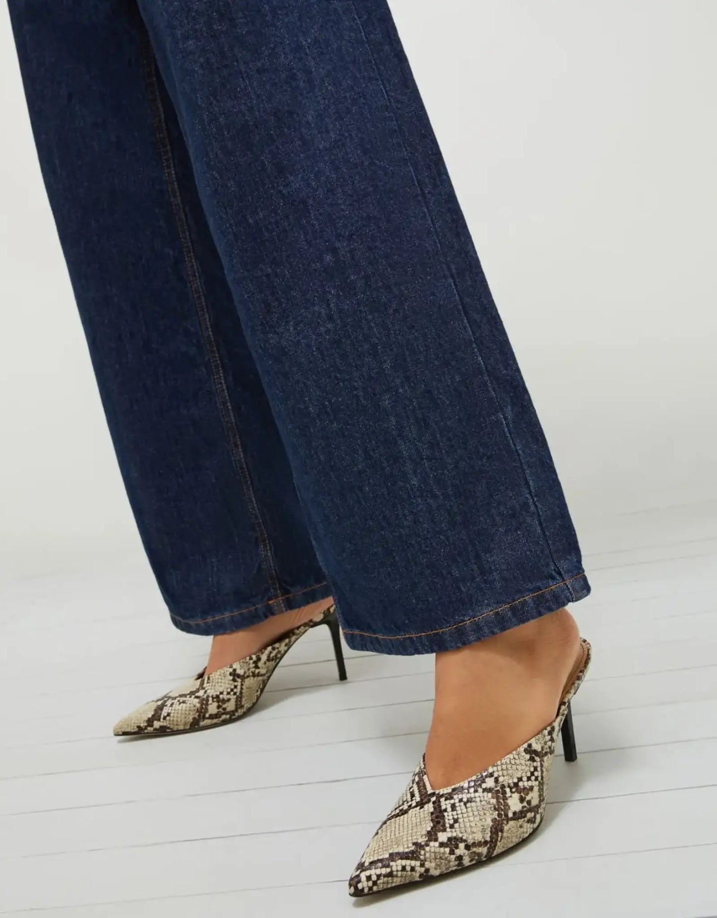 CLEOFE SHOES BY MM MARELLA 2025